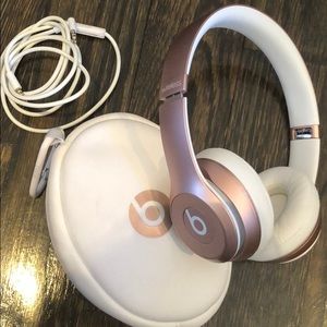 LIKE NEW Beats rose pink headphones